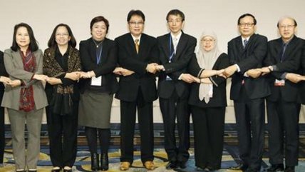 Inician negociaciones sobre pacto comercial alternativo al TPP  