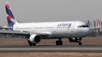  Pilotos de rutas de Latam no descartan huelga en temporada alta  