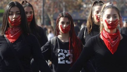  Andrade: El feminismo no se asocia con un partido, pero sí con una visión transformadora  