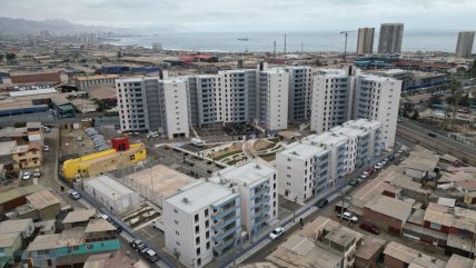   Partamos por Casa: La entrega de 299 viviendas de un conjunto habitacional en Antofagasta 