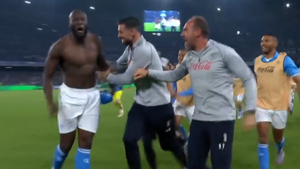   [VIDEO] Lukaku afianzó el camino de Napoli hacia el título con su gol ante Cagliari 