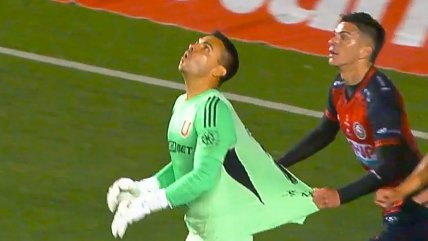   [VIDEO] Por un tirón de camiseta a Toselli: El gol anulado a Deportes Limache ante la U 