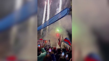   [VIDEOS] Hinchas de la U celebraron en varios puntos del país los 98 años del club 