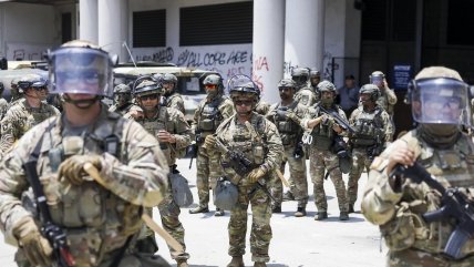   Gobernador de California anuncia demanda contra Trump por envío de la Guardia Nacional 