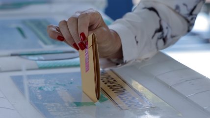   Izquierda y derecha se imputan inconsecuencia en debate del voto migrante 