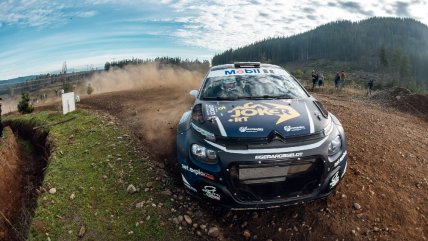   Gerardo Rosselot y Patricio Muñoz celebraron en el Rally de Curicó 