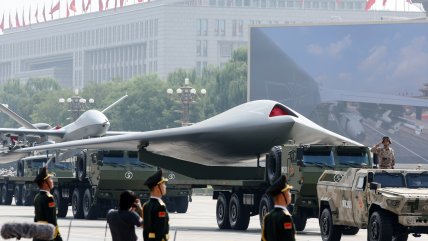   China exhibe drones con IA y misiles en el desfile por el fin de la Segunda Guerra Mundial 