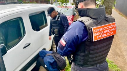   Joven delincuente golpeó y robó a víctima que contactó por Facebook: guardias de Temuco lo redujeron 