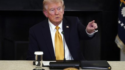   Trump corta negociación comercial con Canadá por uso 