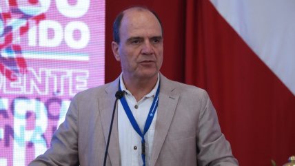   Cristián Monckeberg advierte 