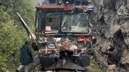   Un total de 107 turistas heridos fueron atendidos tras choque de trenes en Perú 