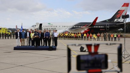   Presidente Boric presentó avión Fireliner para combatir incendios forestales 