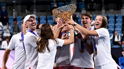   Polonia derribó a Suiza y levantó su primera United Cup 