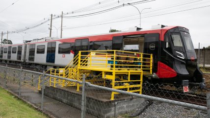   Este es el primer tren de la futura Línea 7 de Metro 