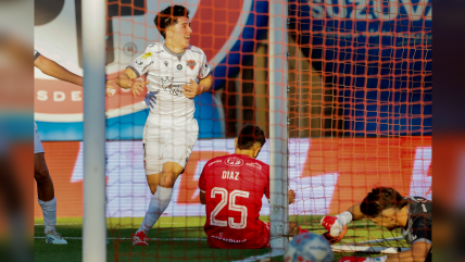   Lucas Molina permitió el festejo de Ñublense en su visita a Unión La Calera 