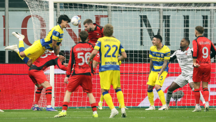   AC Milan cayó ante Parma y se alejó de la cima de la Serie A 