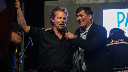  Parisi y expulsión de Contreras de la bancada PDG: 