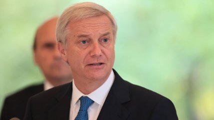  Kast respaldó gestión de Steinert y enfatizó que director de la PDI 