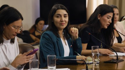   Ministra defendió salida de directora de SernamEG por 