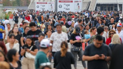  El masivo voto de los peruanos en Chile  