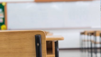   Apoderada atacó a docente en colegio de Colina: Municipio se querelló 