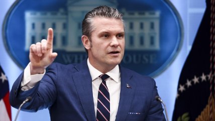   El misterioso sermón del secretario de Guerra de Trump: ¿Citó a la Biblia o a Pulp Fiction? 