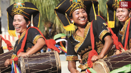   Etnia Blang: guardianes del té y la tradición en el suroeste de China 