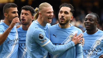   Manchester City logró un triunfo de oro ante Arsenal para acortar distancia en la cima 