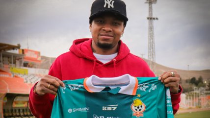   Cobresal oficializó a Felipe Villagrán y Janpol Morales como refuerzos 