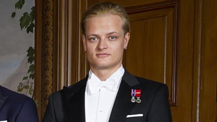   Justicia noruega decretó prisión domiciliaria para el hijo de la princesa Mette-Marit 