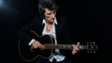   Debut de una leyenda: Ronnie Wood se presentará en Santiago 