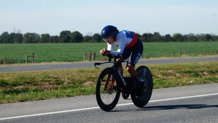   Aranza Villalón se impuso en la ruta y ganó el tercer oro para el Team Chile en los Sudamericanos 
