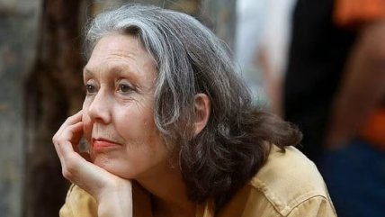   Escritora canadiense Anne Carson obtuvo el Premio Nobel de Literatura 